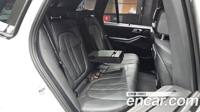 BMW X5 2024 — photo 17
