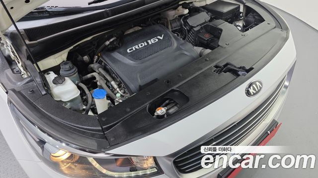 Kia Canival 2017 — photo 6
