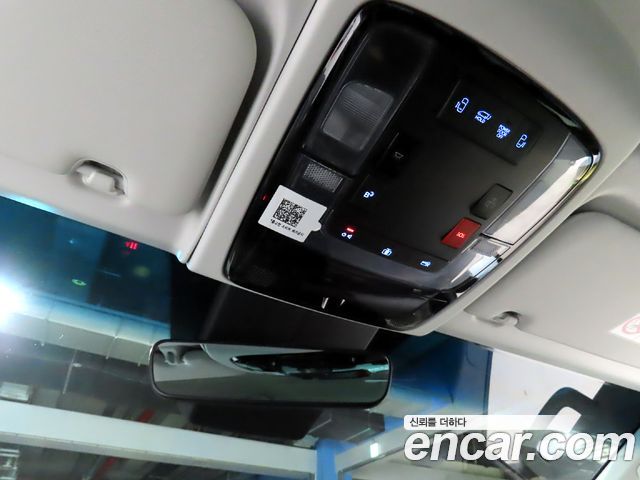 Hyundai Staria 2023 — photo 14