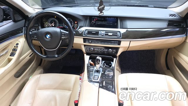 BMW 5-Series 2015 — photo 7