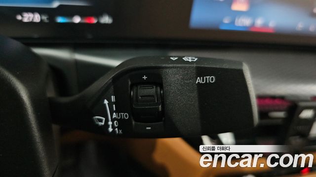 BMW 3-Series 2025 — photo 28