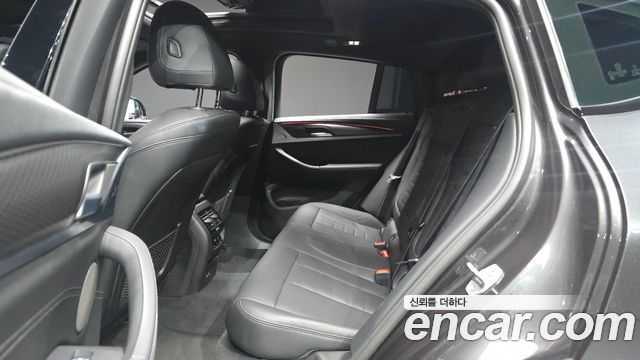 BMW X4 2022 — photo 18