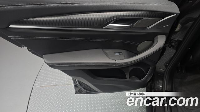 BMW X4 2022 — photo 15