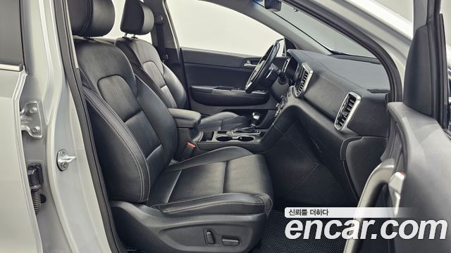 Kia Sportage 2019 — photo 11