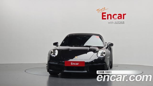 Porsche 911 2021 — photo 3