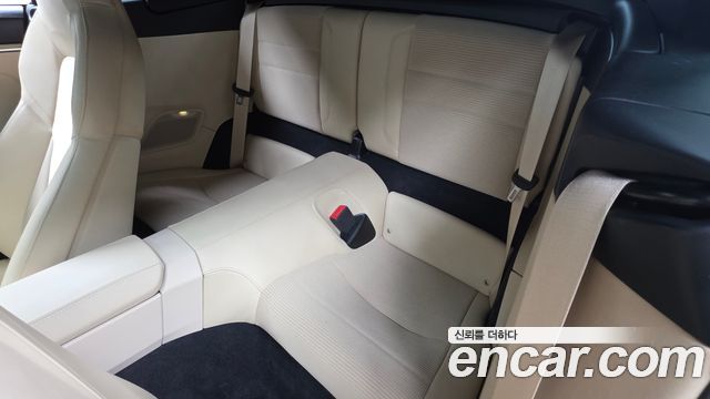 Porsche 911 2021 — photo 17