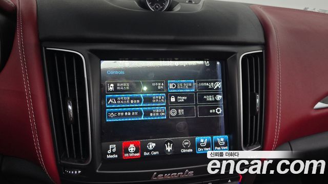 Maserati Levante 2020 — photo 21