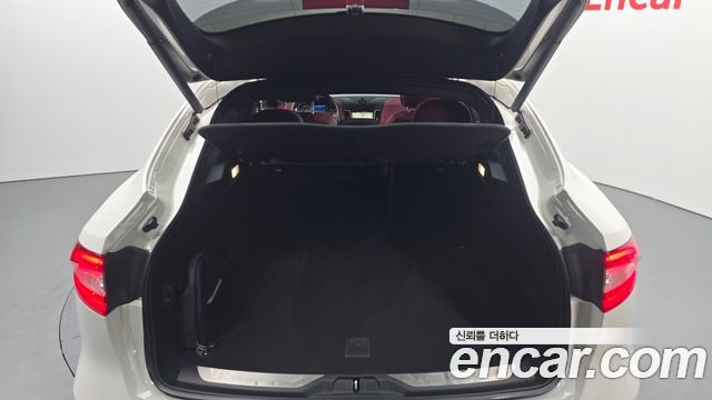 Maserati Levante 2020 — photo 26