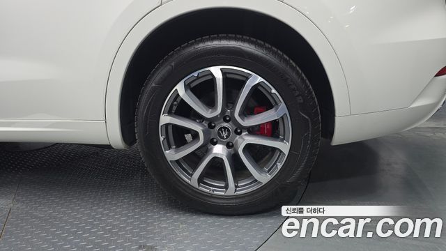 Maserati Levante 2020 — photo 7