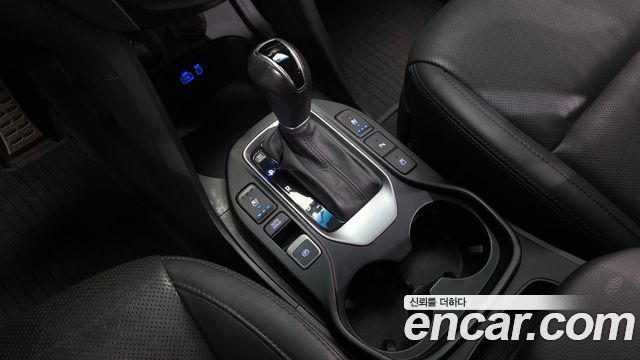 Hyundai Maxcruz 2017 — photo 12