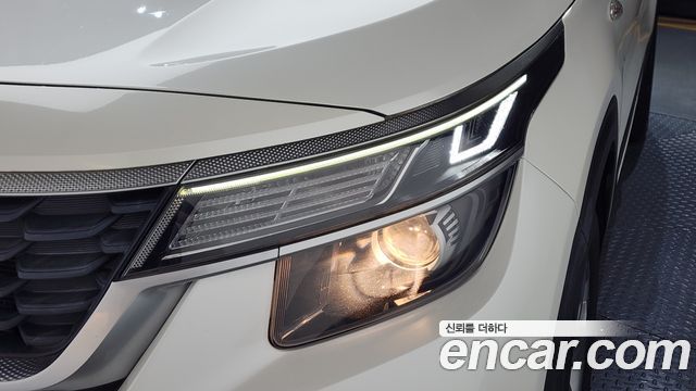 Kia Seltos 2020 — photo 8