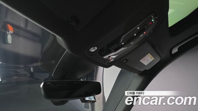 Audi Q5 2021 — photo 25