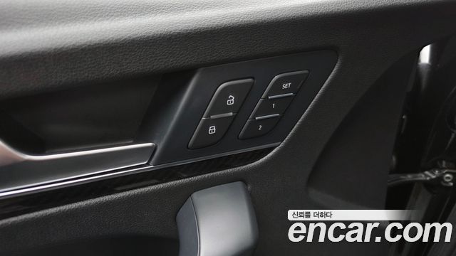Audi Q5 2021 — photo 27