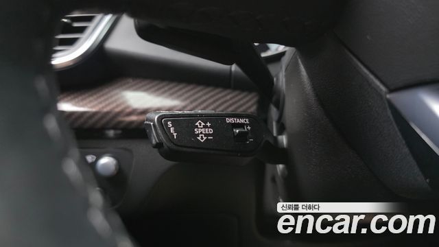 Audi Q5 2021 — photo 38