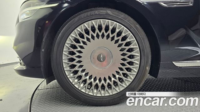 Genesis G90 2019 — photo 5