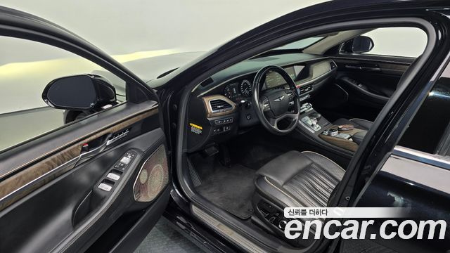 Genesis G90 2019 — photo 17