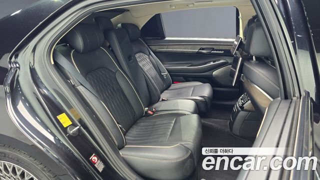 Genesis G90 2019 — photo 16