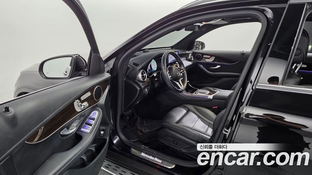 Mercedes-Benz GLC-Class 2020 — photo 13