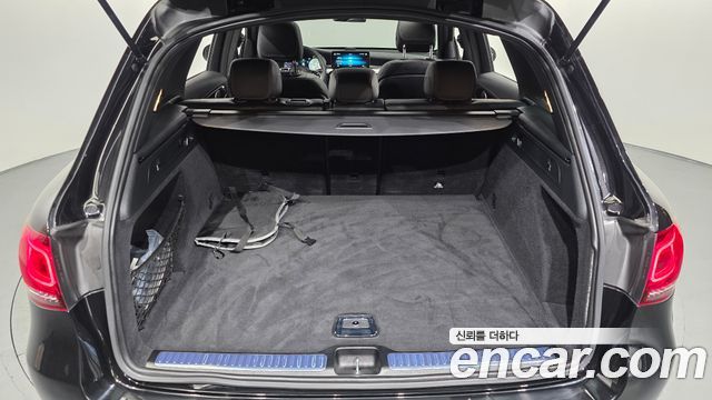 Mercedes-Benz GLC-Class 2020 — photo 23