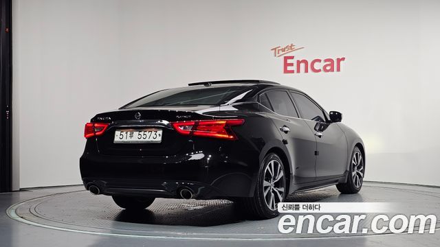 Nissan Maxima 2017 — photo 2