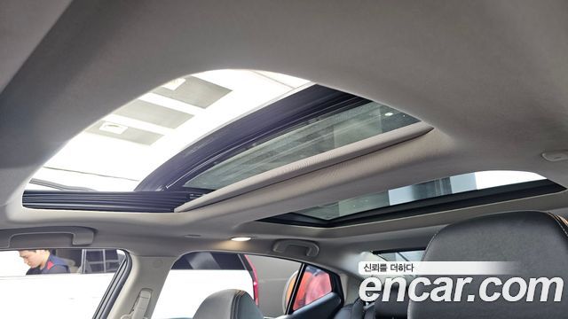 Nissan Maxima 2017 — photo 18