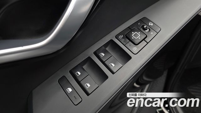 Kia Niro 2023 — photo 28