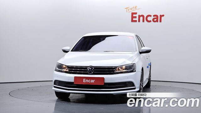 Volkswagen Jetta 2015 — photo 3