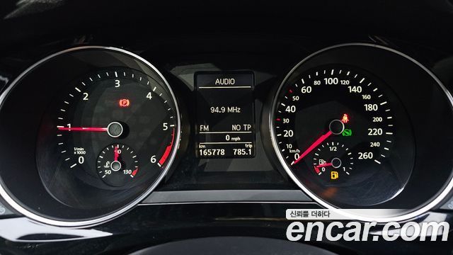 Volkswagen Jetta 2015 — photo 8