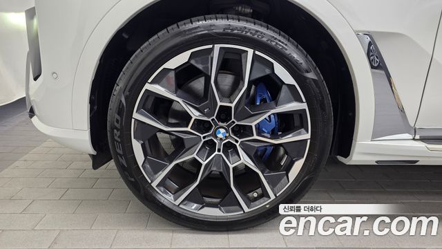 BMW X7 2025 — photo 5