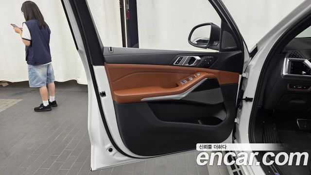 BMW X7 2025 — photo 14