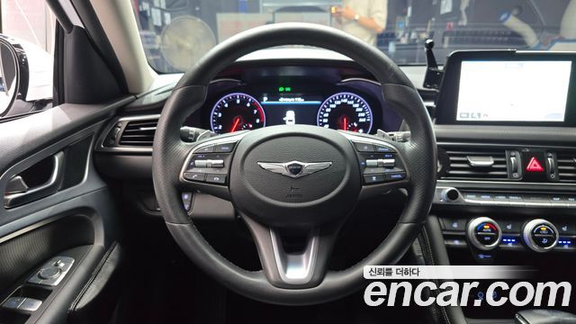 Genesis G70 2019 — photo 19