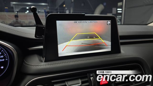 Genesis G70 2019 — photo 21