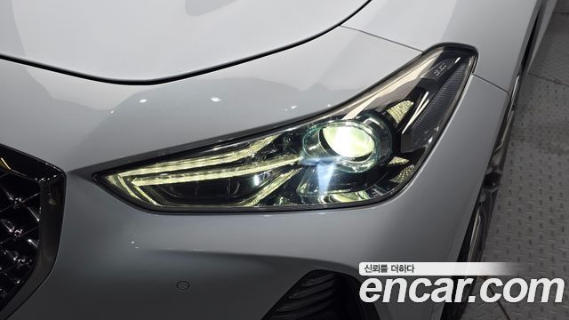 Genesis G70 2019 — photo 8