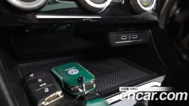 Volkswagen Jetta 2021 — photo 16