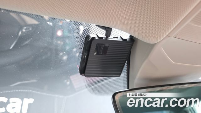 Volkswagen Jetta 2021 — photo 27