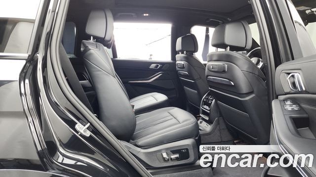 BMW X7 2025 — photo 12