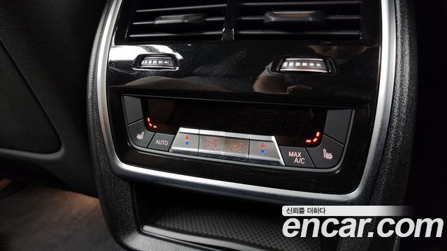 BMW X7 2025 — photo 19