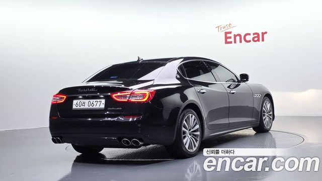 Maserati Quattroporte 2016 — photo 2