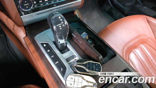 Maserati Quattroporte 2016 — photo 9
