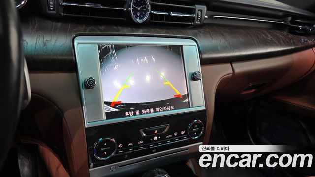 Maserati Quattroporte 2016 — photo 16