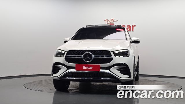 Mercedes-Benz GLE-Class 2023 — photo 3