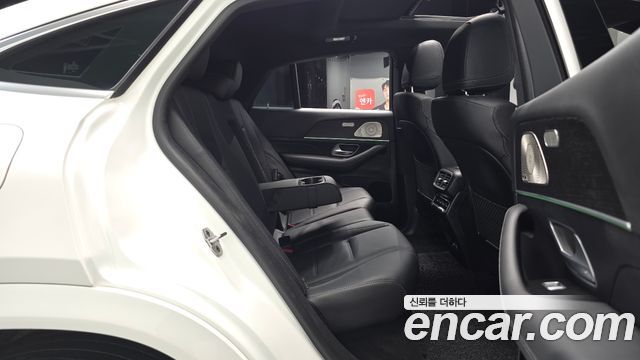 Mercedes-Benz GLE-Class 2023 — photo 18