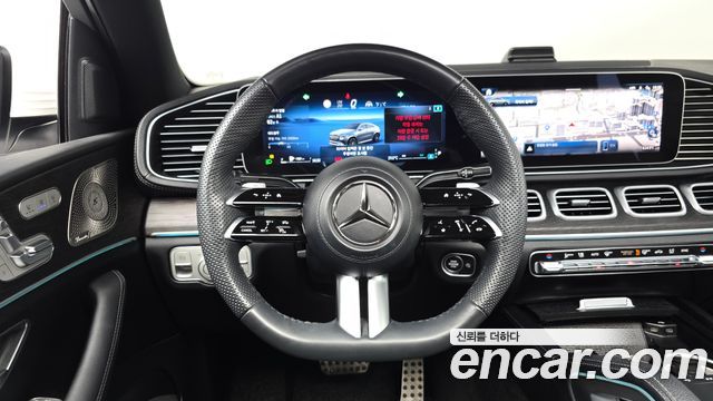 Mercedes-Benz GLE-Class 2023 — photo 19