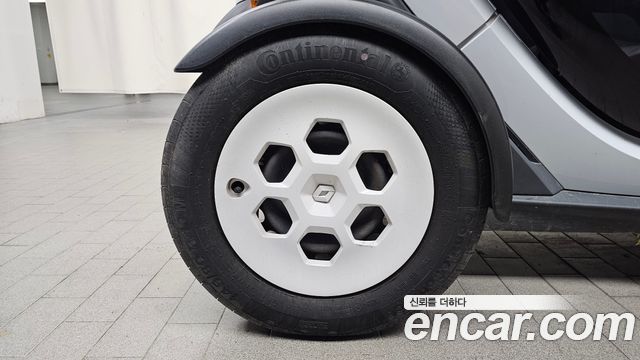 Renault Korea Twizy 2020 — photo 5
