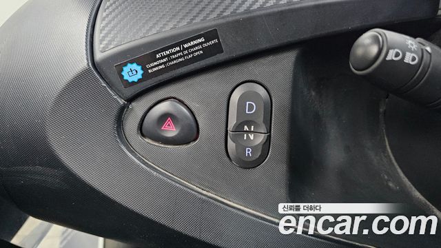 Renault Korea Twizy 2020 — photo 12