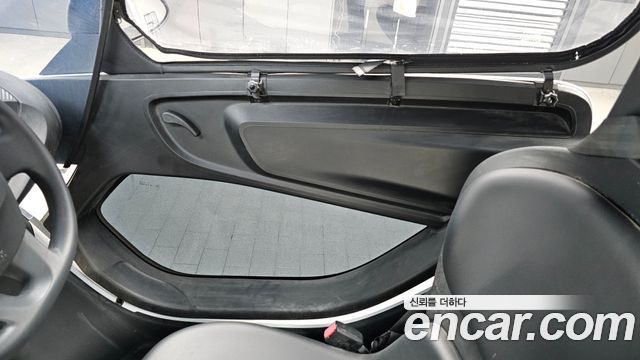 Renault Korea Twizy 2020 — photo 15