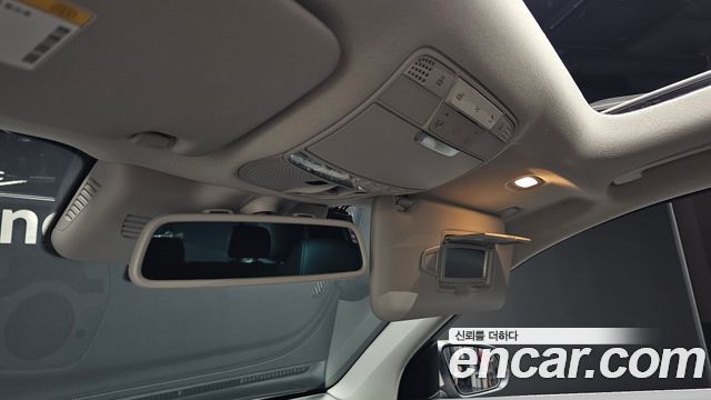 Mercedes-Benz GLC-Class 2019 — photo 28