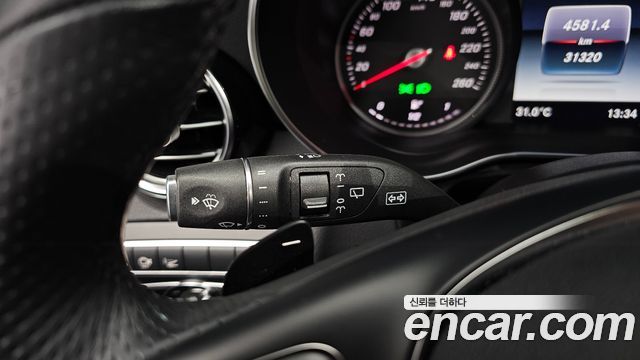 Mercedes-Benz GLC-Class 2019 — photo 30