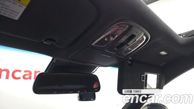 Kia Stinger 2018 — photo 26