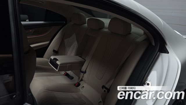 Mercedes-Benz CLS-Class 2023 — photo 18